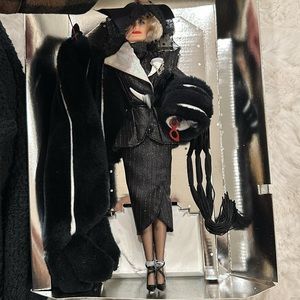 Cruella DeVil Barbie 1996 in box